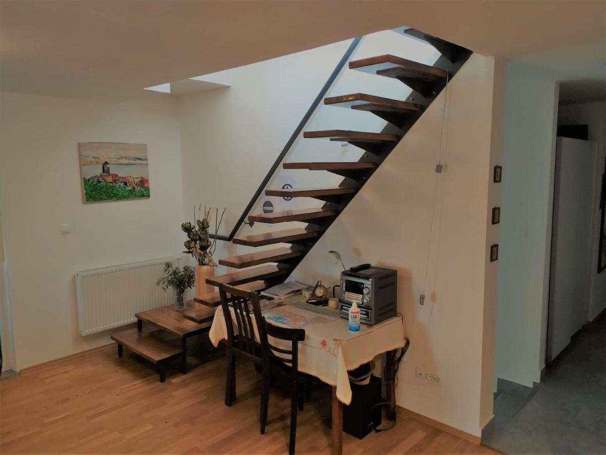 Apartment Jasmina Риека Экстерьер фото